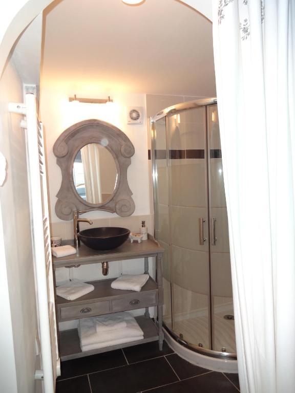 Hotel Le P'Tit Beaumont Szoba fotó