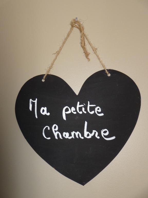 Hotel Le P'Tit Beaumont Szoba fotó
